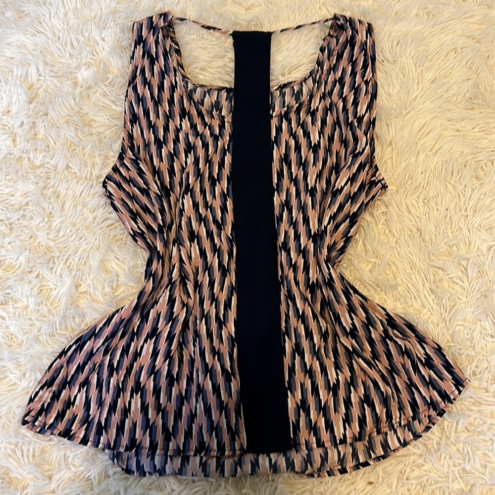 Patterned tank blouse - Picture 2 of 2